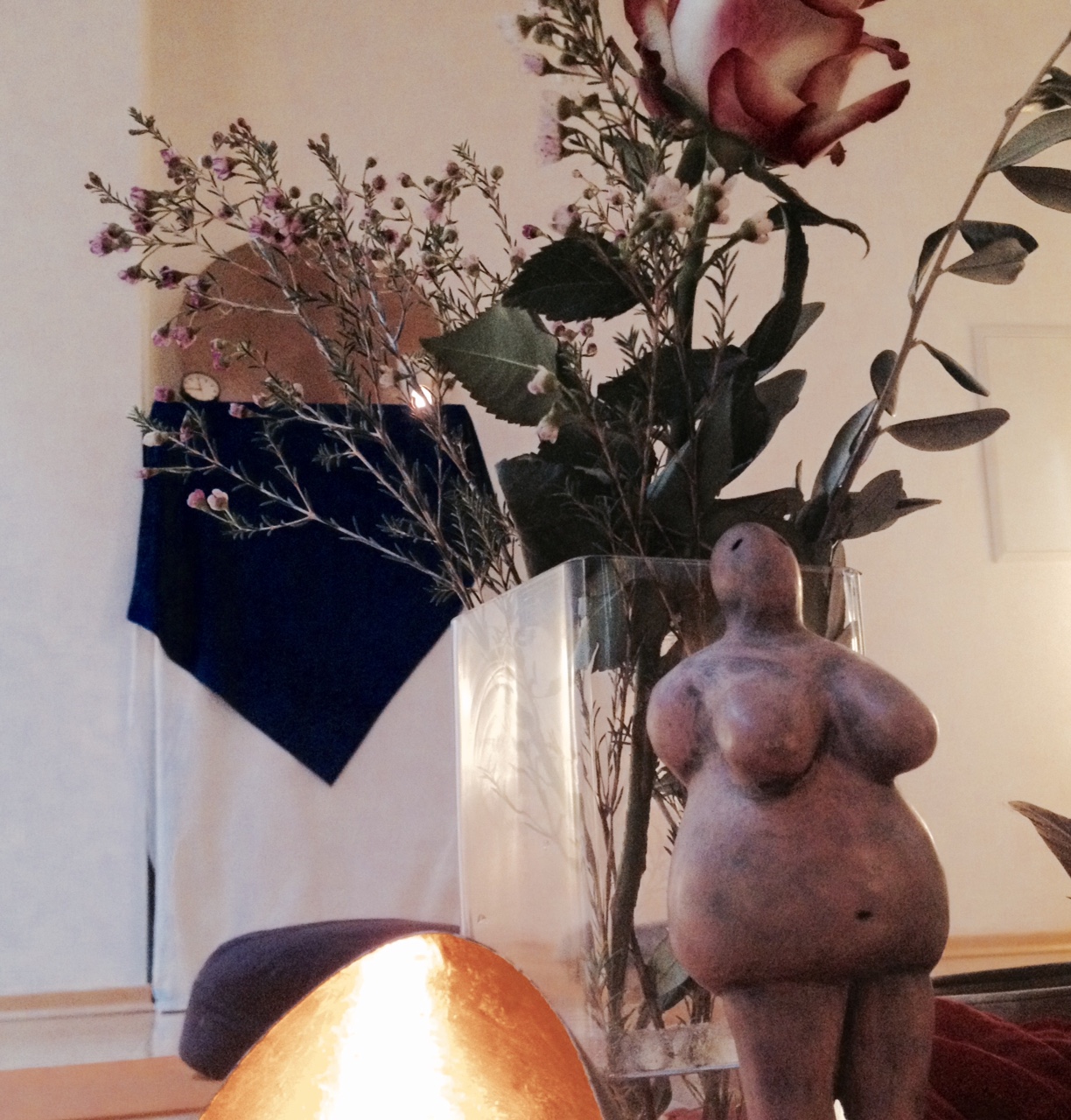 Dein Avalon, KREIS, Erwachen der Weiblichkeit, Melanie Zeinali, Wiesbaden, Mädchen, junge Frauen, Menstruation, Sexualität